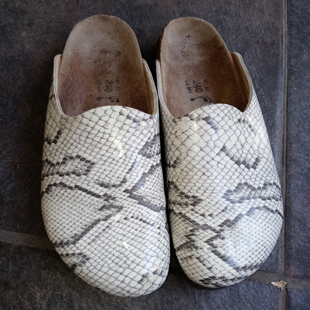 Birkis by Birkenstock Faux Snakeskin Shoes 37 6.5 pre-owned